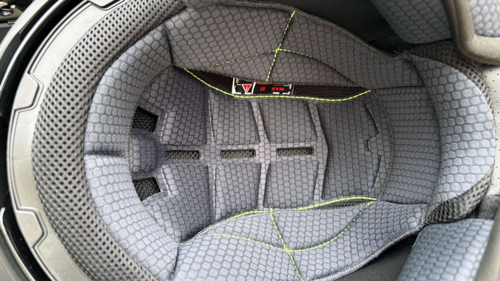 Test κράνος Zen 918: Ανοιγόμενο, γεμάτο features, στα 104 ευρώ